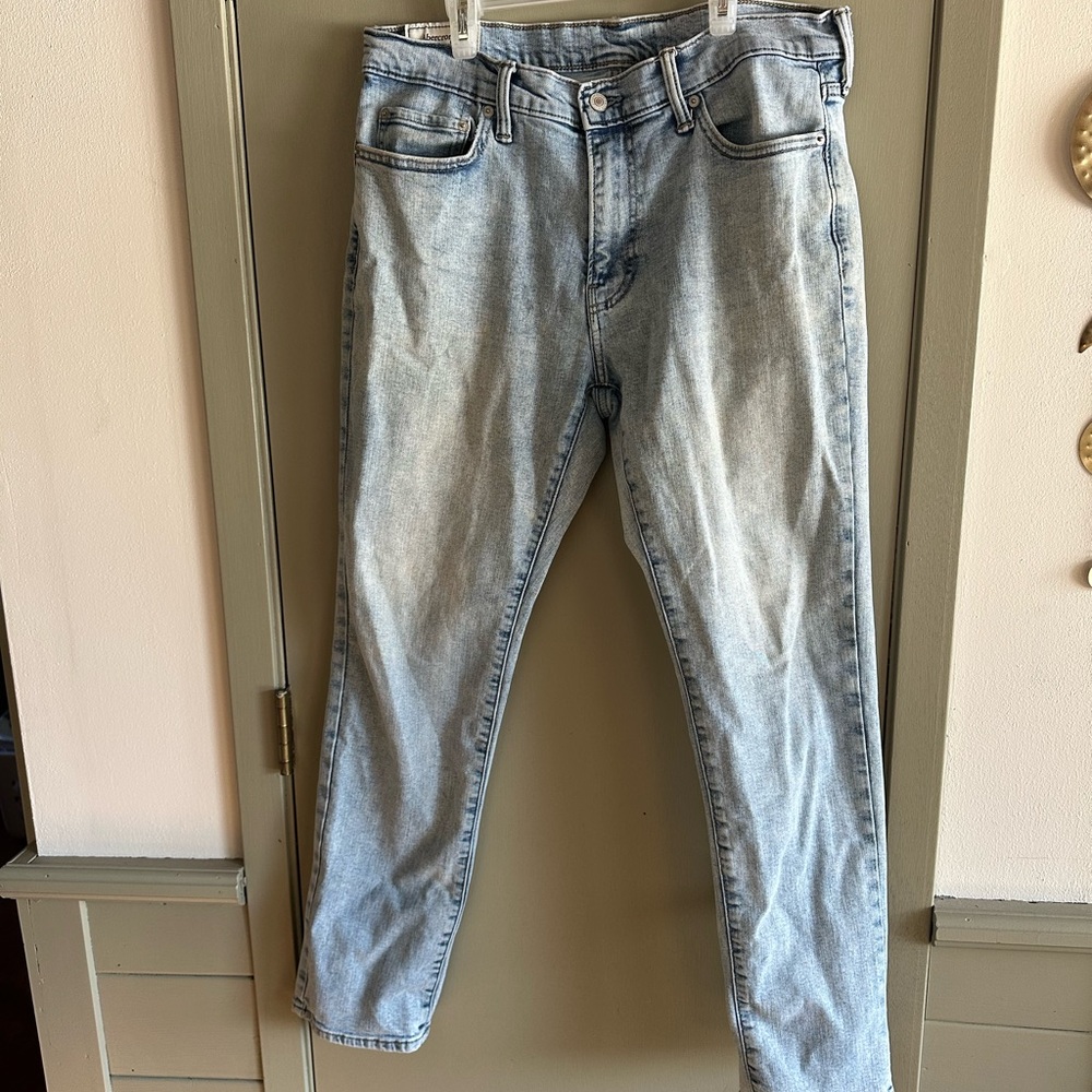 A&F Slim Straight Stretch Men’s Jeans